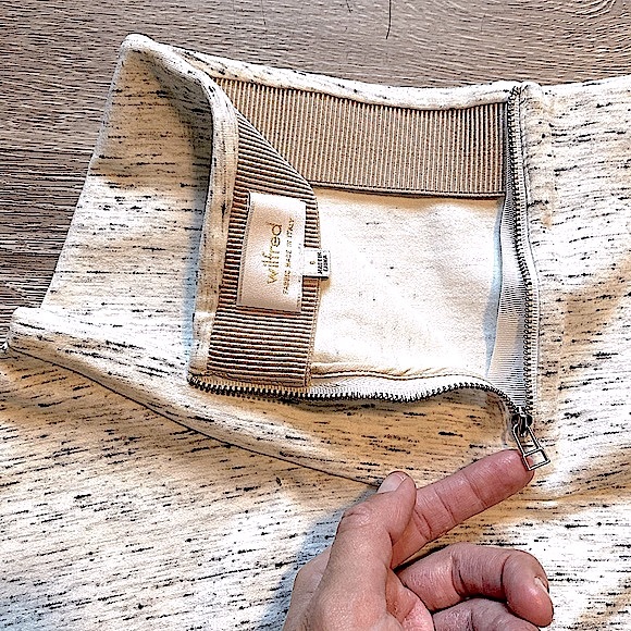 ARITZIA • WILFRED • Mini Skirt • Size 6 • Cream Speckled - Picture 6 of 16